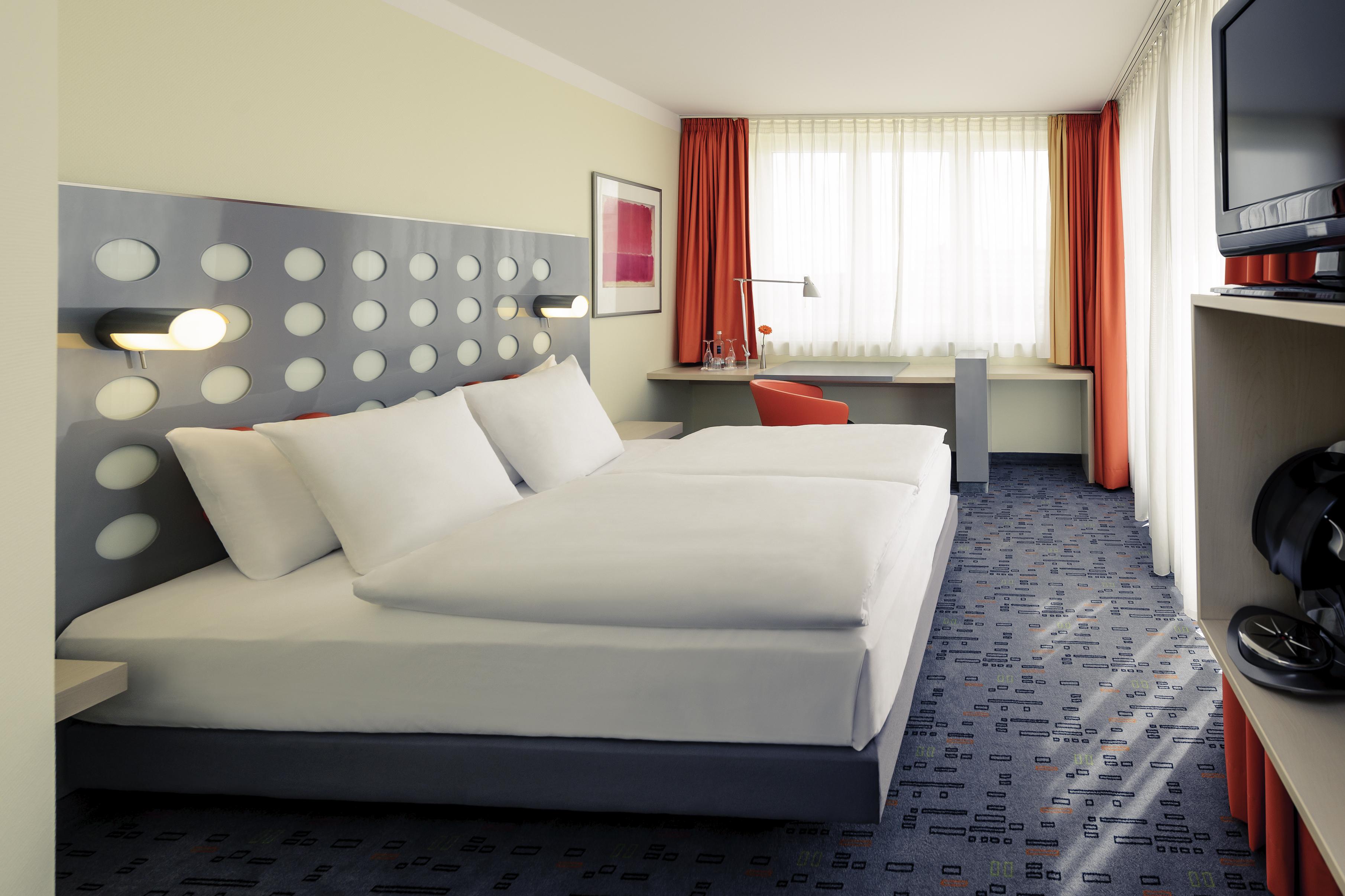 Mercure Ной Изенбург Екстериор снимка